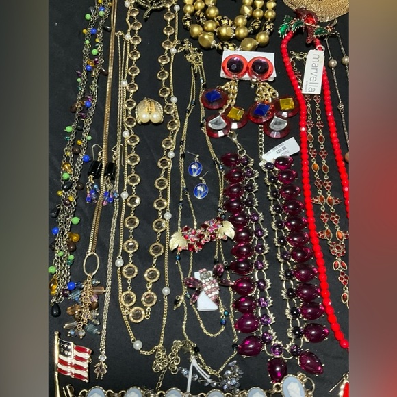 🧨 2 LB ALL SIGNED/ HIGH END Jewelry Lot~MOST signed necklaces earrings bracelets - Picture 8 of 11